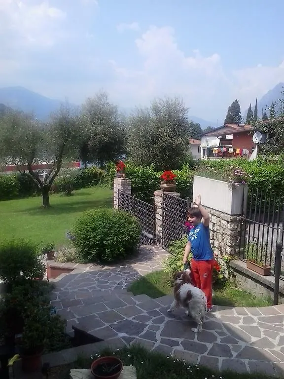 Villa Leilani B&B Sale Marasino Italie